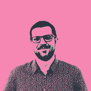 Me in front of the ocean after color quantization using a palette of pink, green and grey.